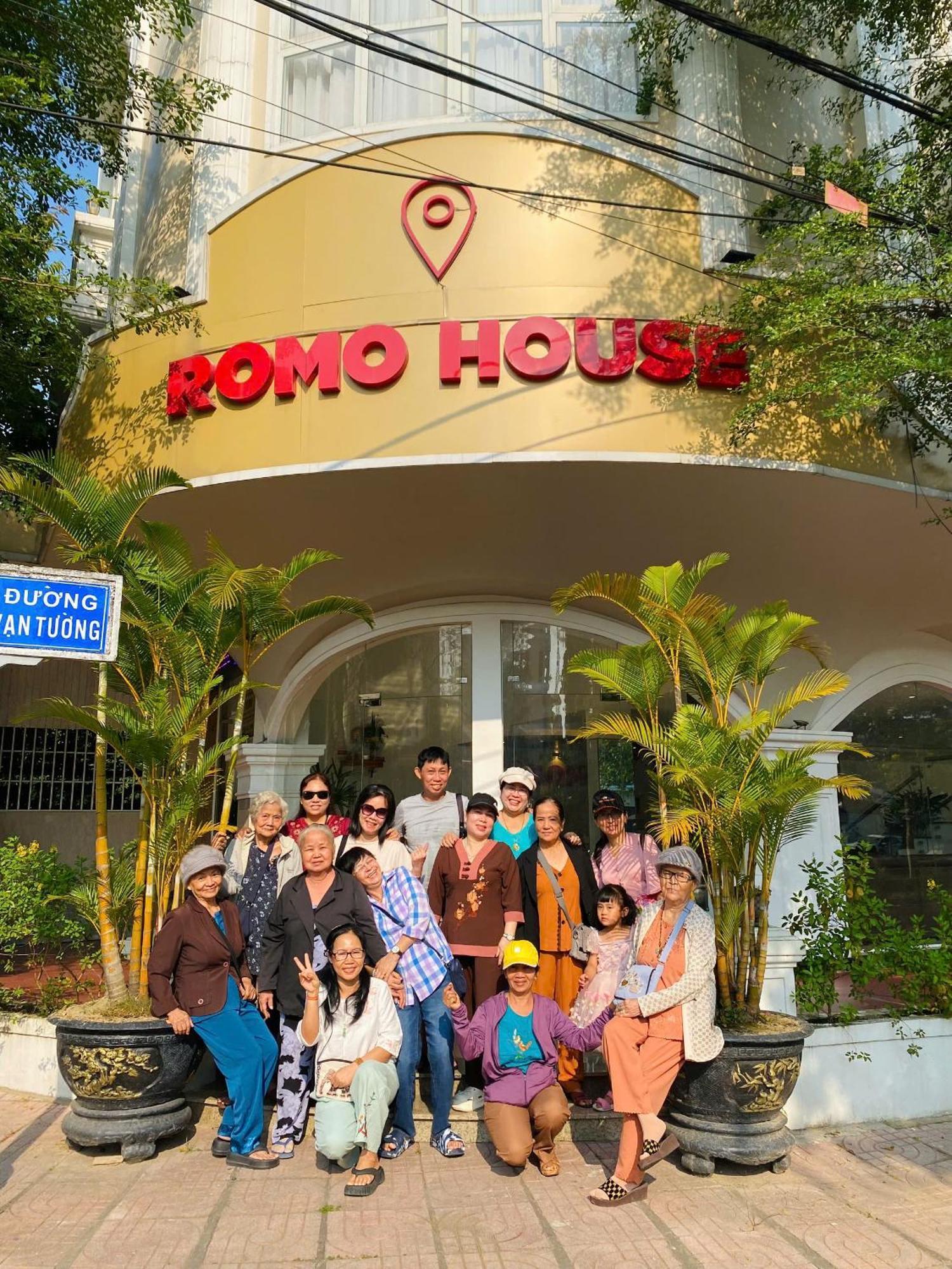 广义 Khach San Romo酒店 外观 照片